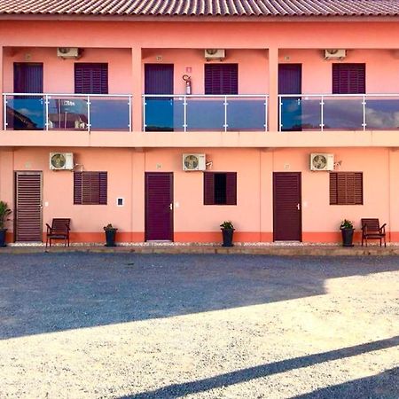 Hotel Campina Posse  Екстер'єр фото